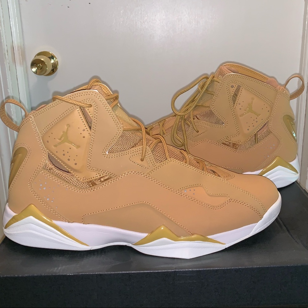 Jordan True Flights